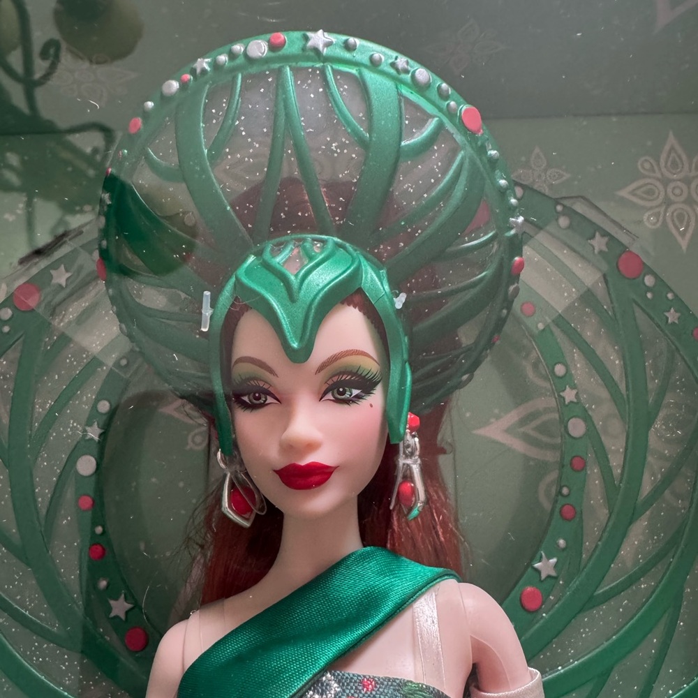 New Bob Mackie Holiday Angel Barbie Doll - Picture 9 of 10